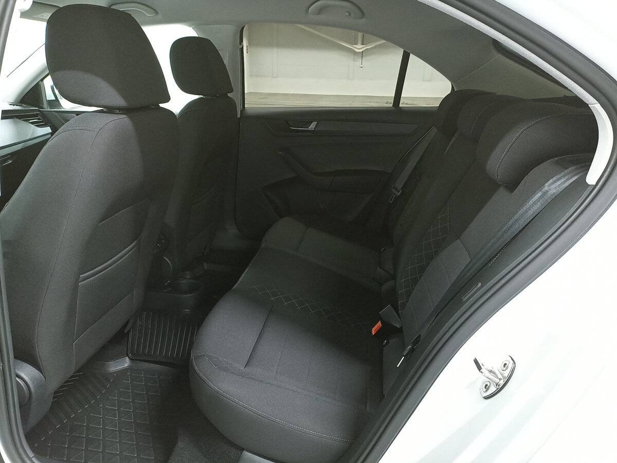 Б/У Шкода Рапид 2022 года. Фото: #11