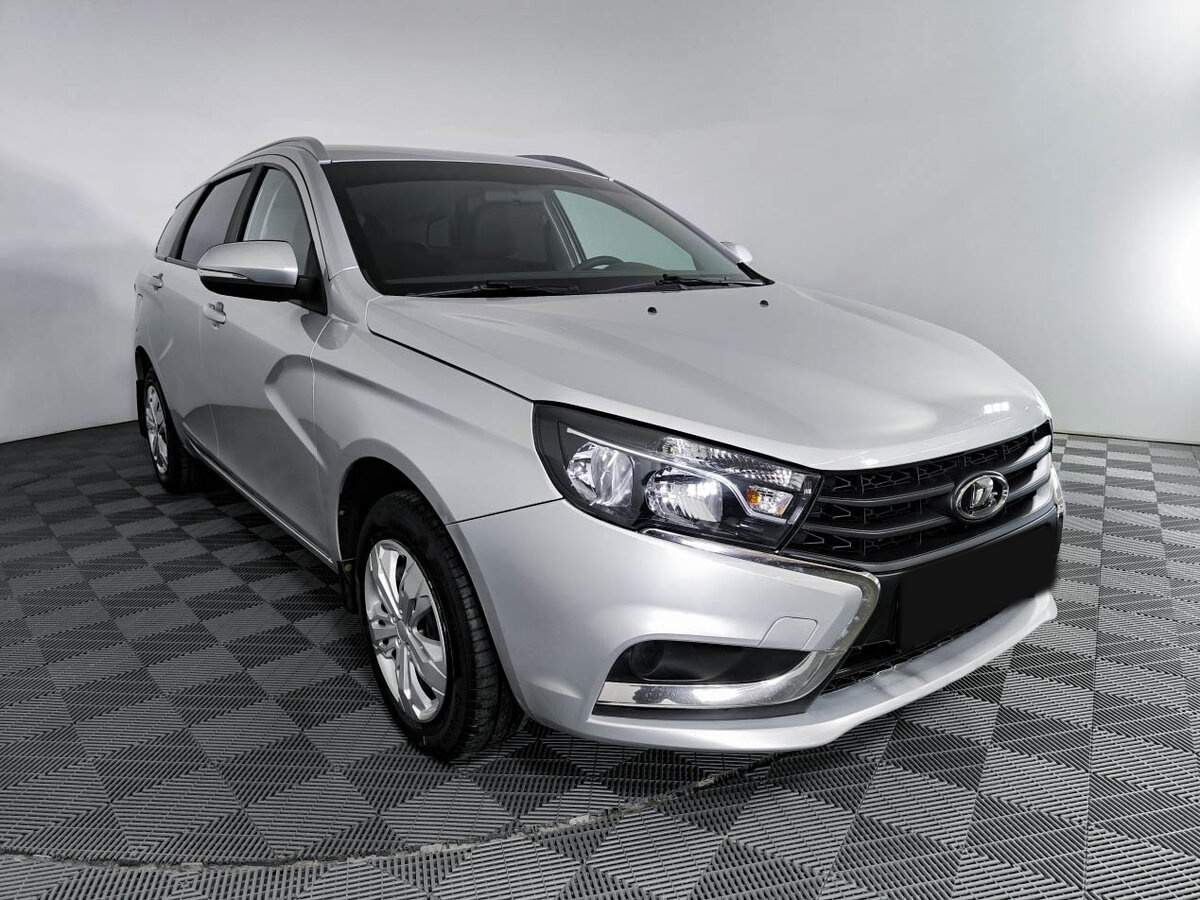 Б/У Лада (ВАЗ) Веста 2021 года. Фото: #2