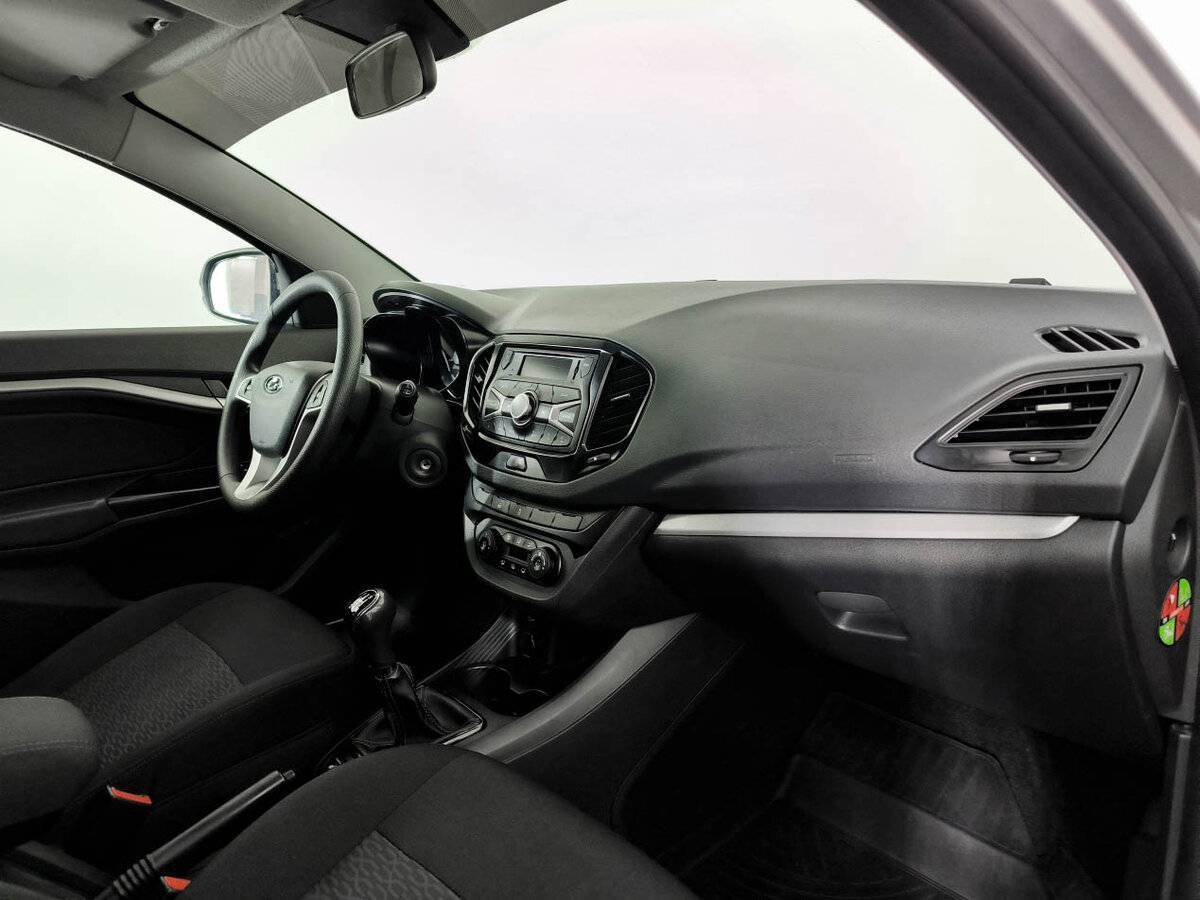 Б/У Лада (ВАЗ) Веста 2021 года. Фото: #10