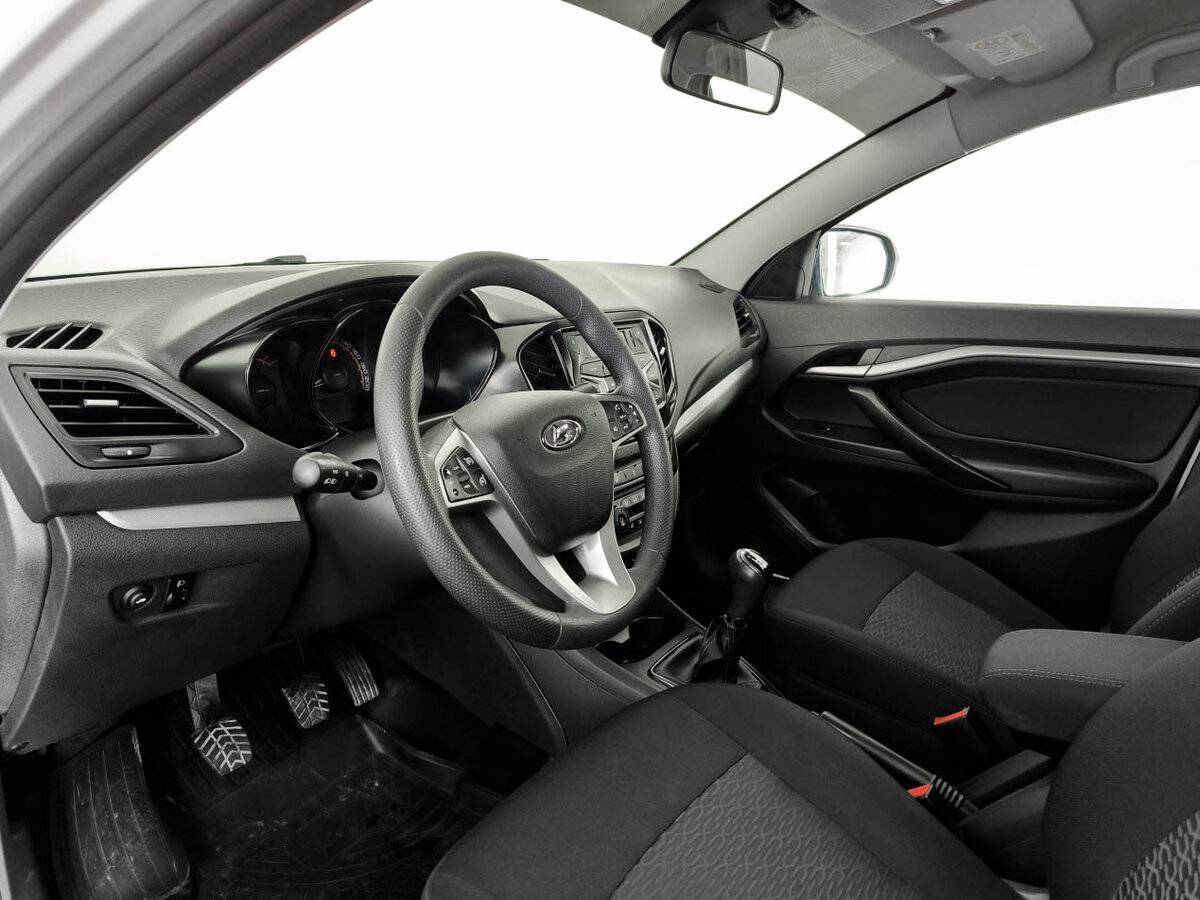 Б/У Лада (ВАЗ) Веста 2021 года. Фото: #15