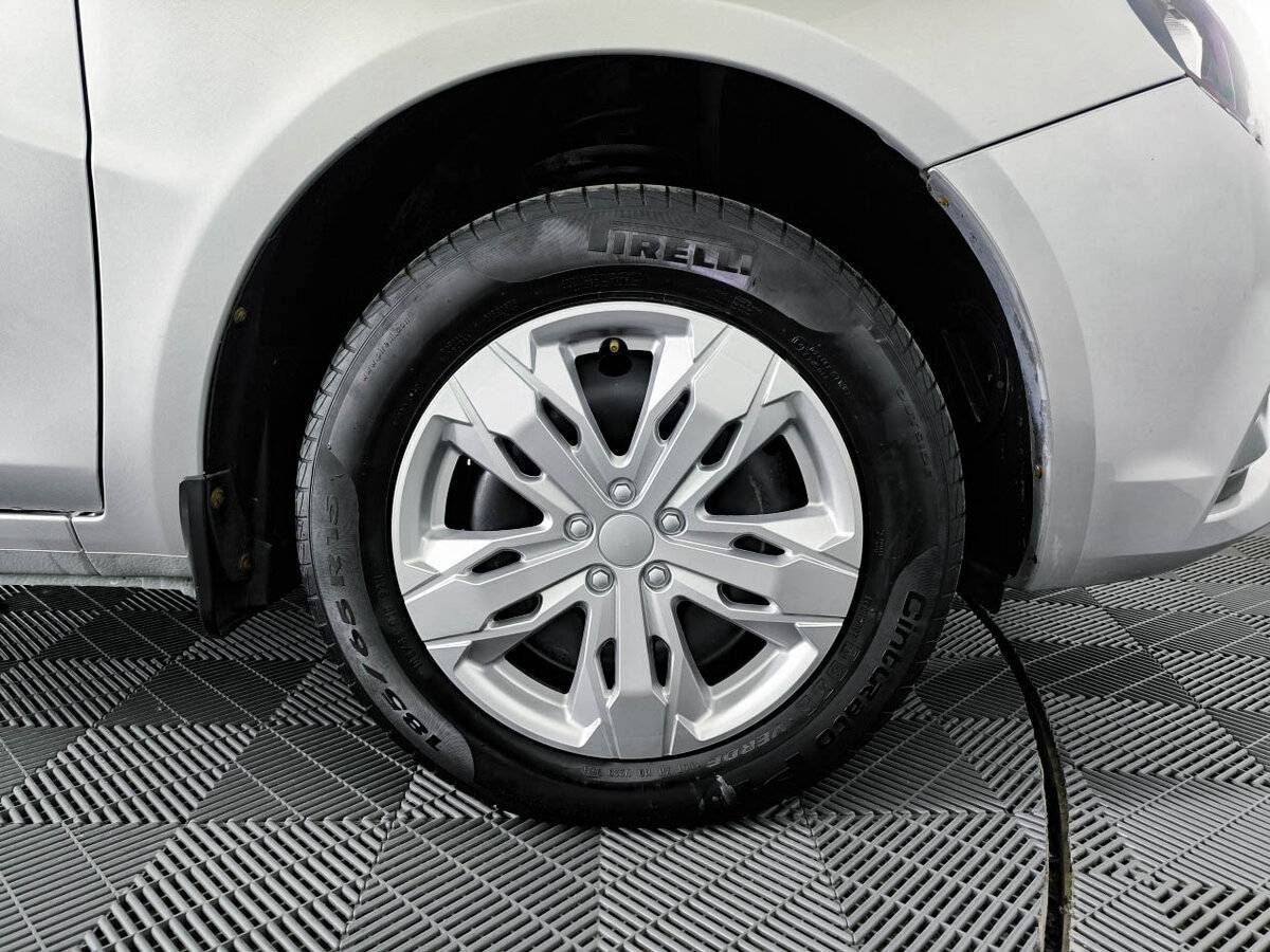 Б/У Лада (ВАЗ) Веста 2021 года. Фото: #17