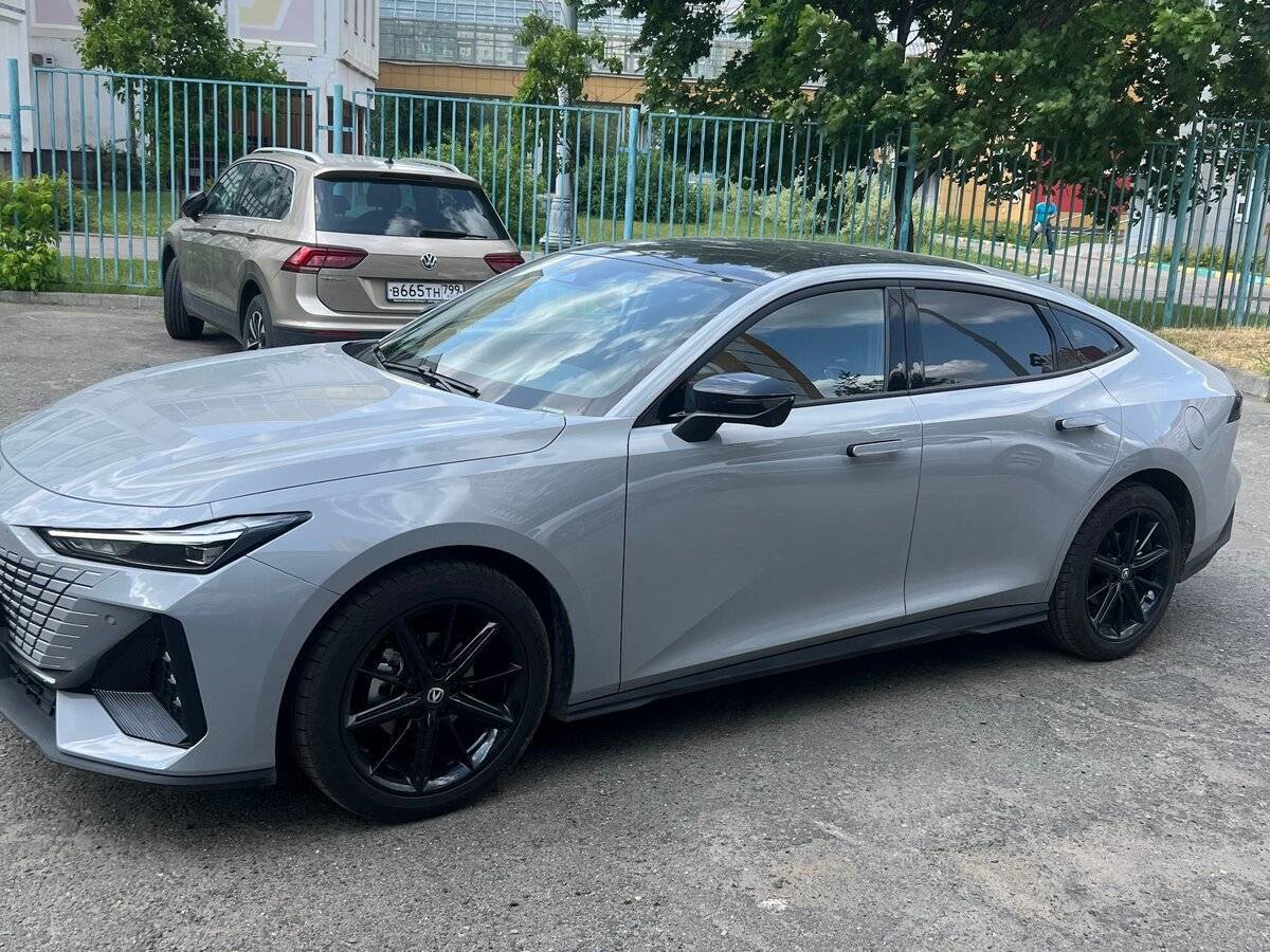 Б/У Чанган УНИ-В 2024 года. Фото: #6