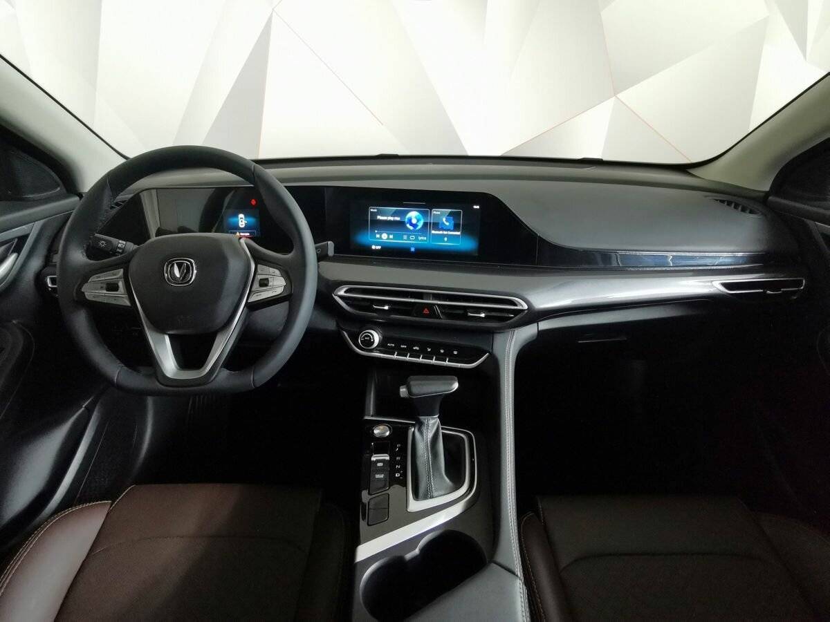 Б/У Чанган Еадо Плюс 2023 года. Фото: #11