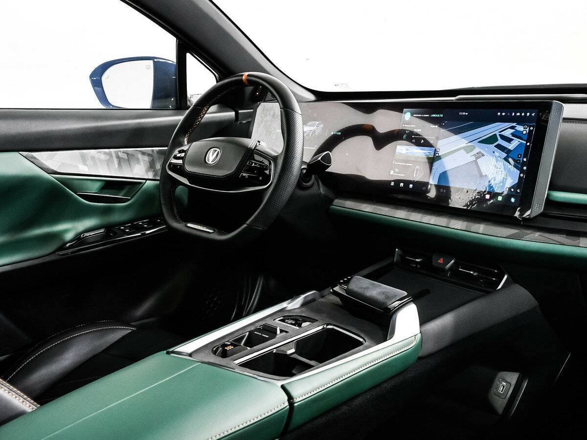 Б/У Чанган УНИ-Т 2023 года. Фото: #8