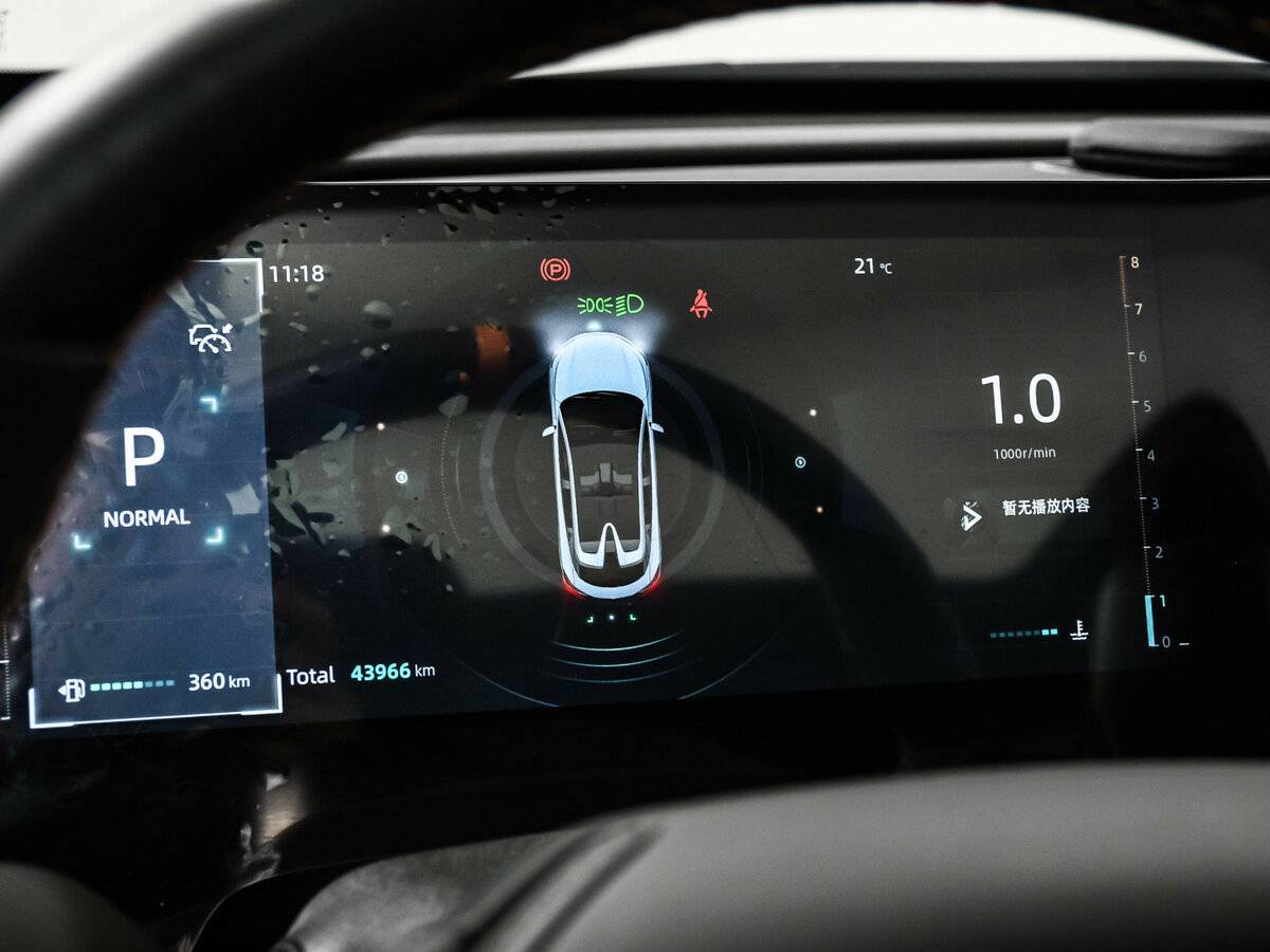 Б/У Чанган УНИ-Т 2023 года. Фото: #9