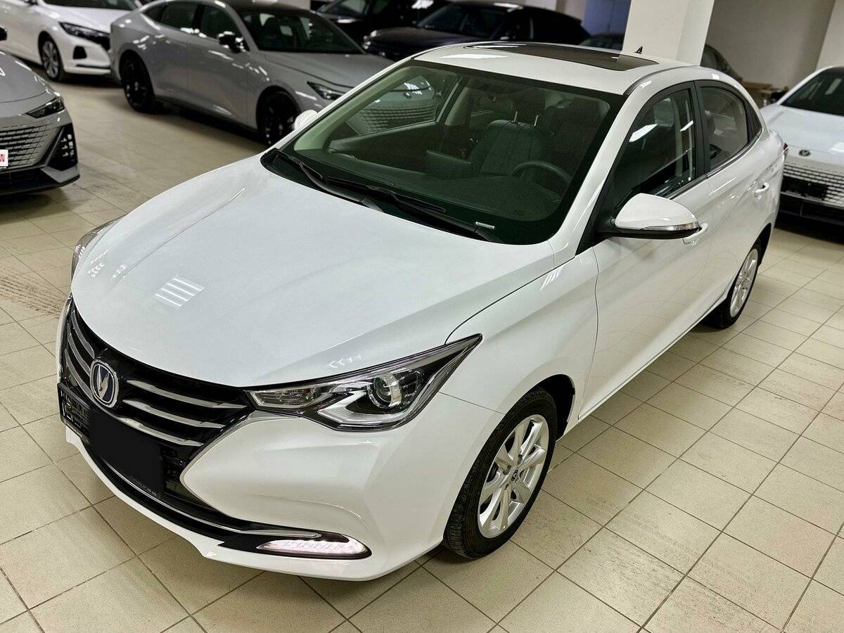 Б/У Чанган Алсвин 2023 года. Фото: #1