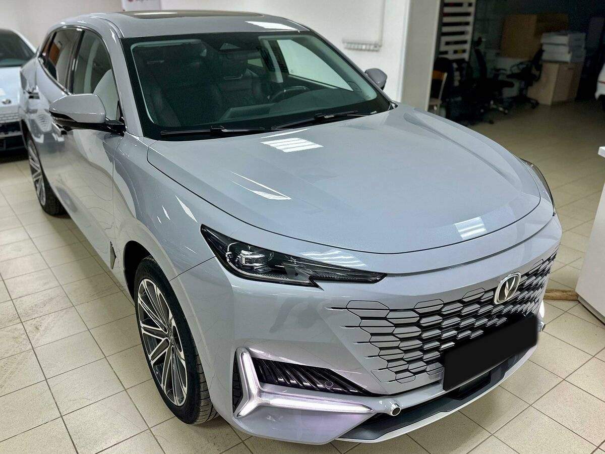 Б/У Чанган УНИ-К 2023 года. Фото: #1