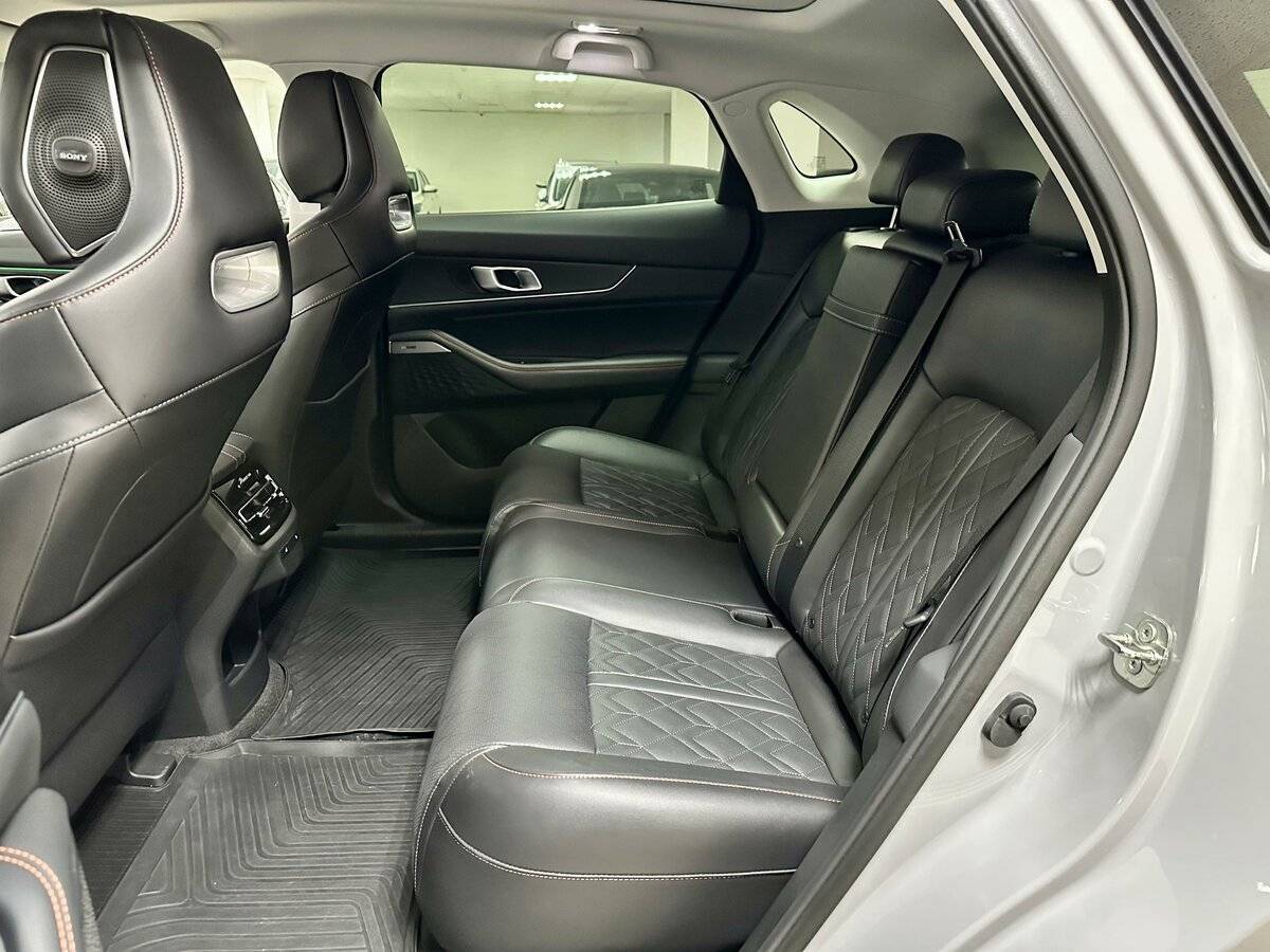 Б/У Чанган УНИ-К 2023 года. Фото: #9