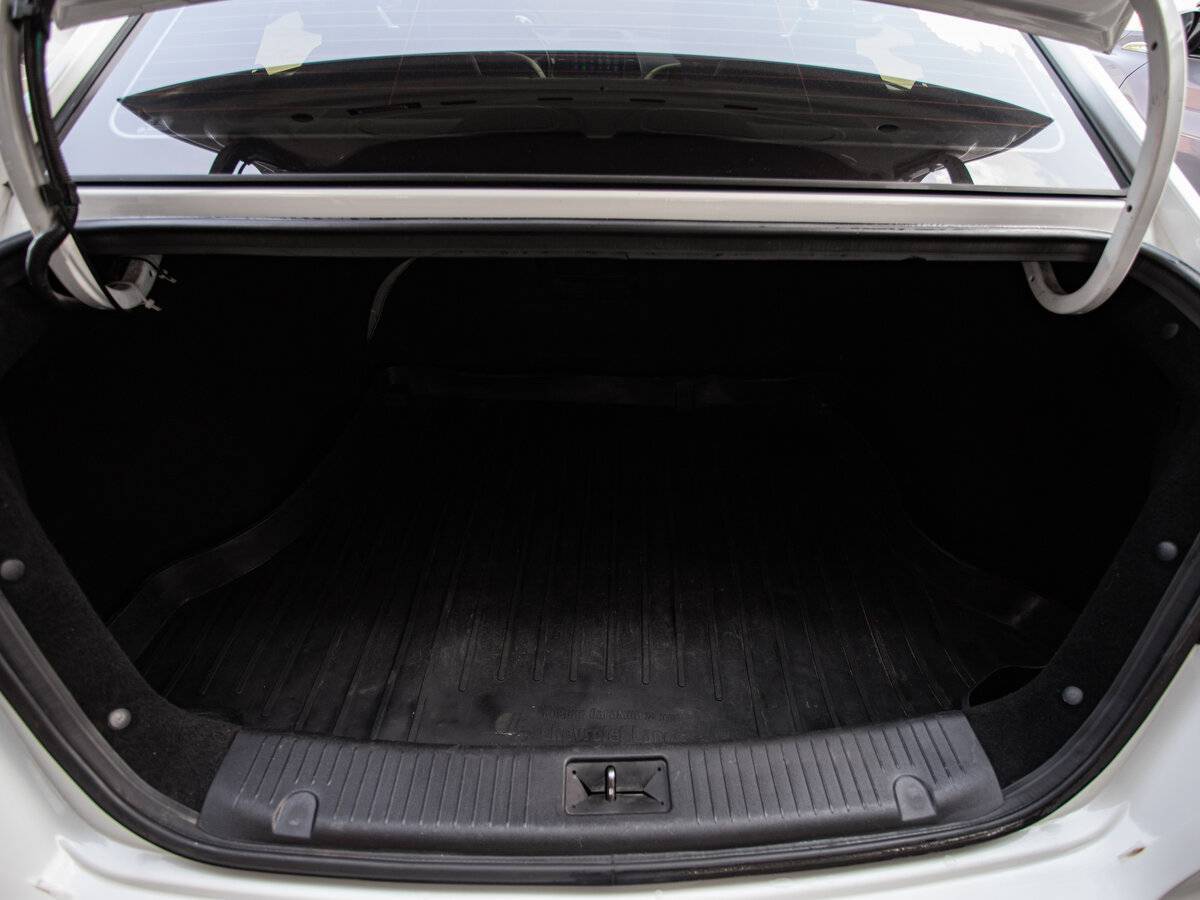 Б/У Чанган Eado 2014 года. Фото: #19