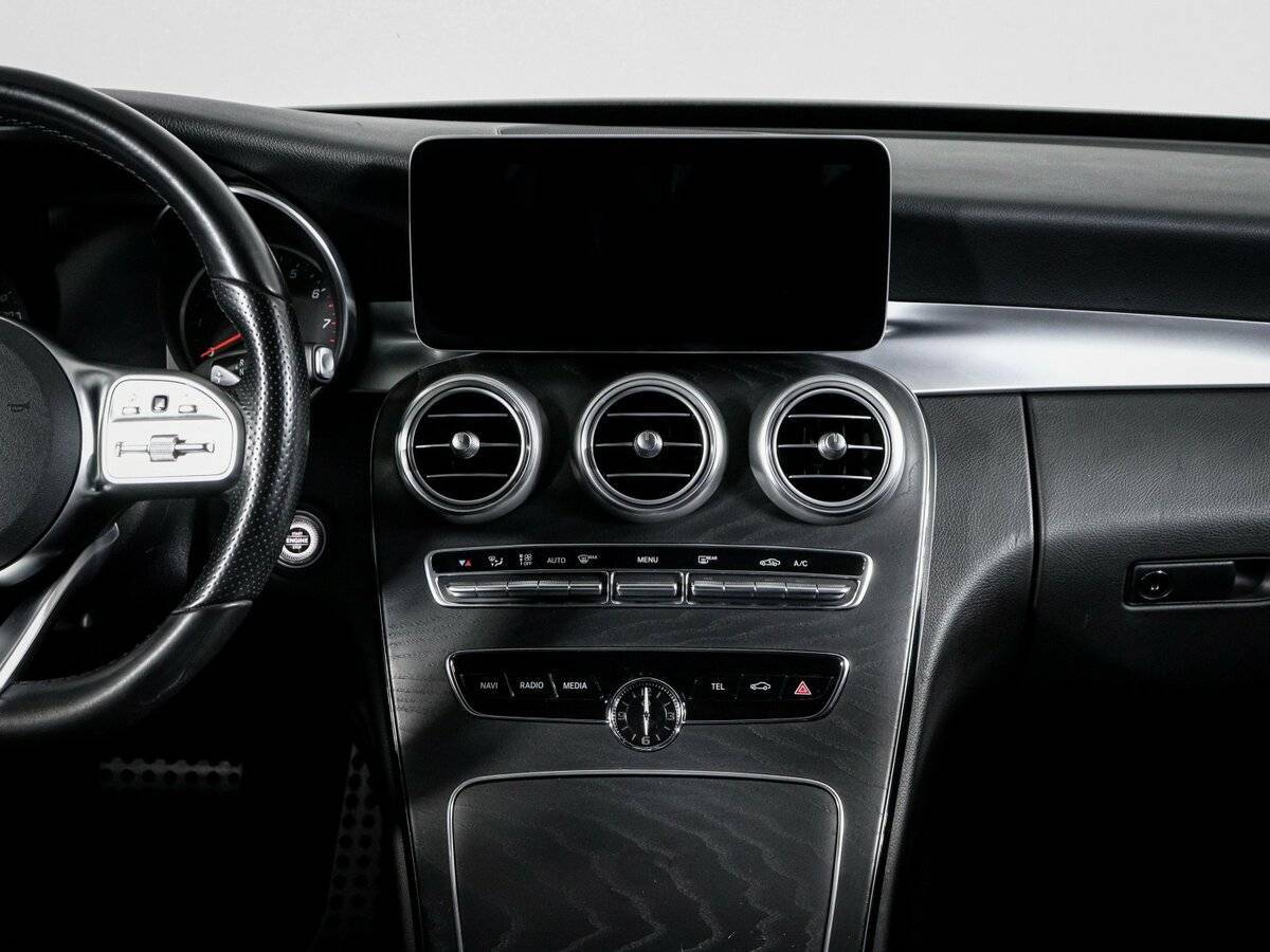 Б/У Мерседес-Бенц Ц-Класс 2020 года. Фото: #12