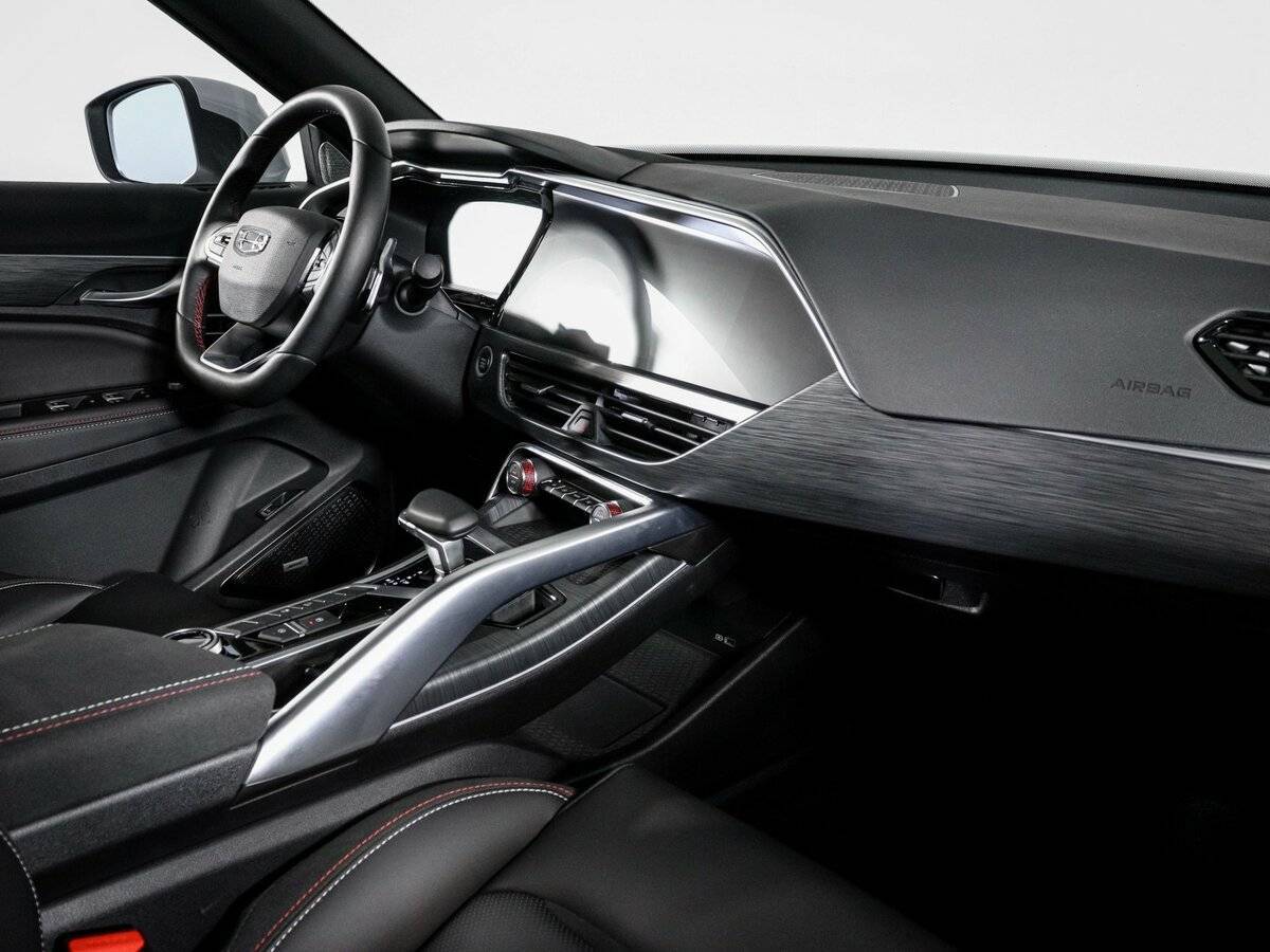 Б/У Джили Тугелла 2024 года. Фото: #8