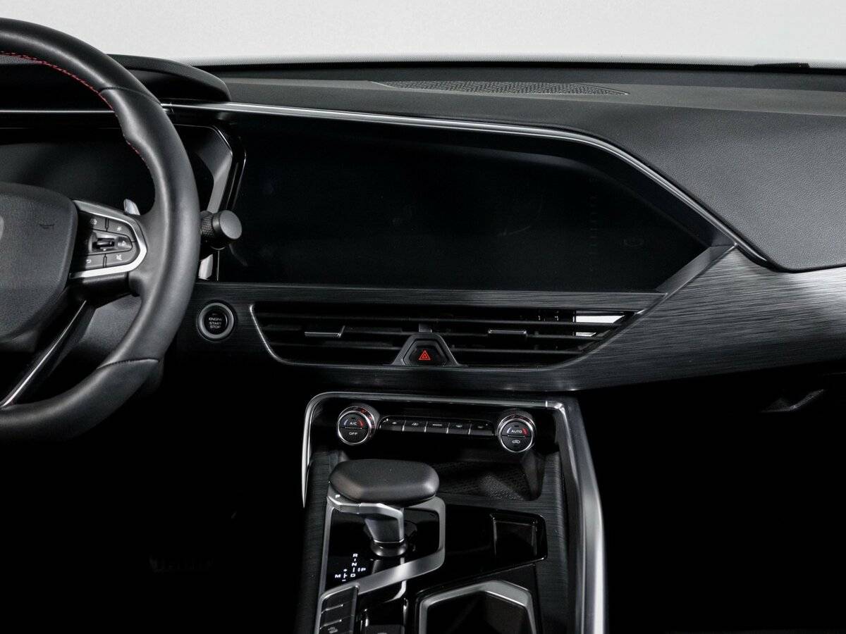 Б/У Джили Тугелла 2024 года. Фото: #12