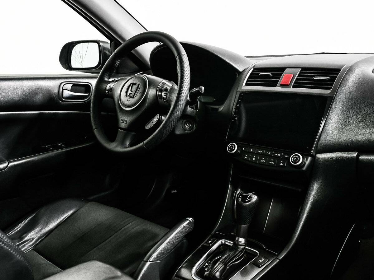 Б/У Хонда Аккорд 2007 года. Фото: #8