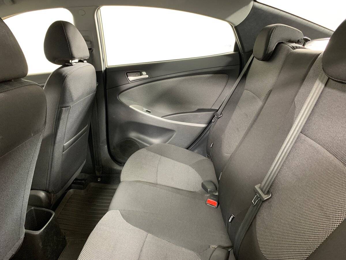 Б/У Хендай Солярис 2012 года. Фото: #17