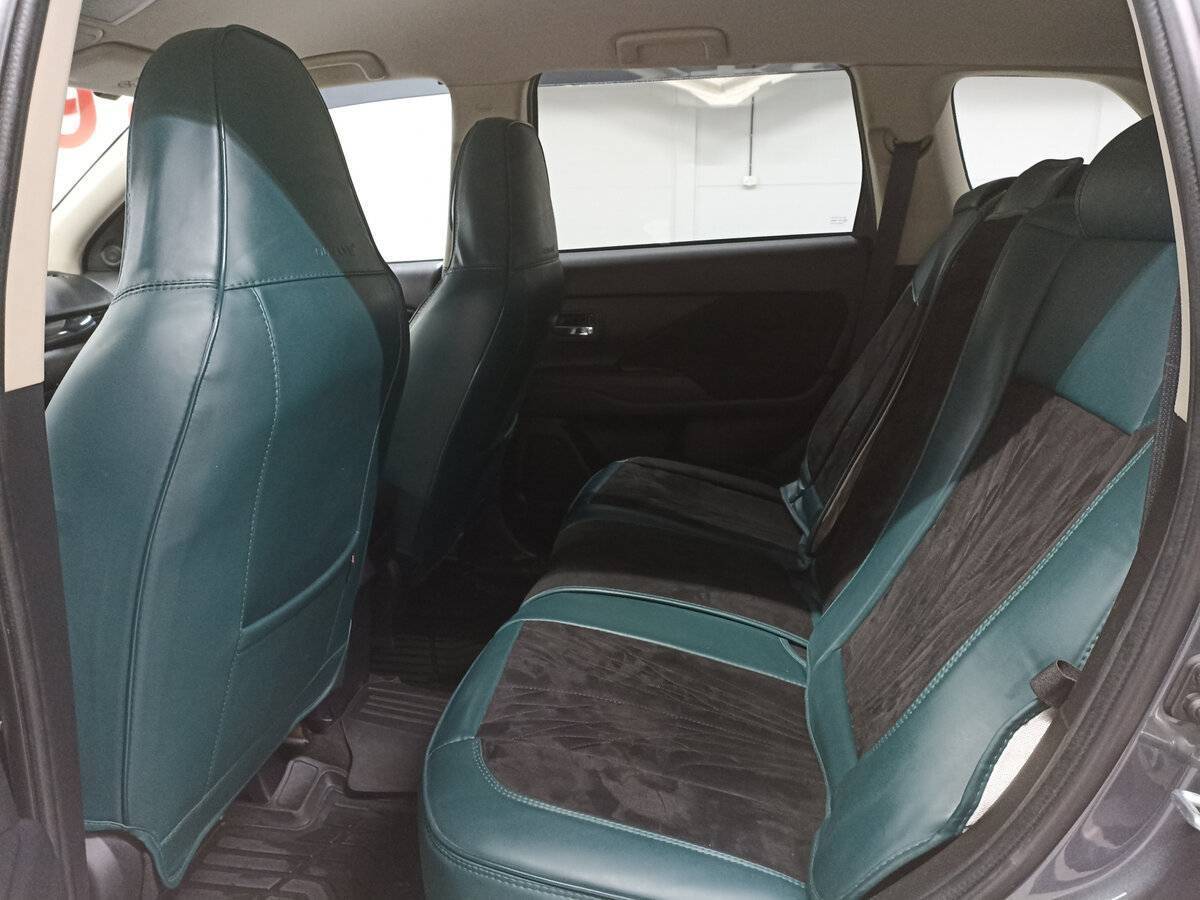 Б/У Митсубиши Оутлэндер 2020 года. Фото: #11