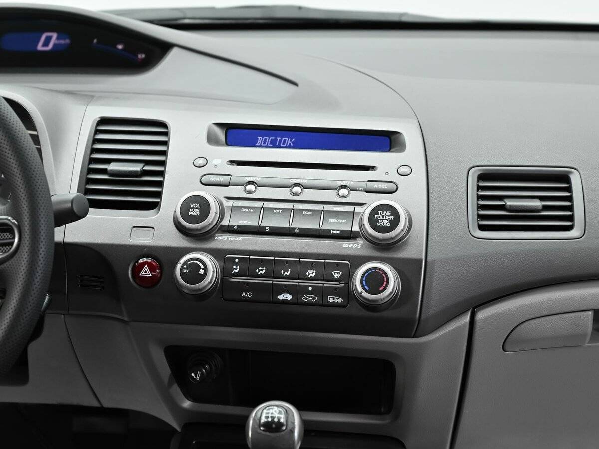 Б/У Хонда Цивик 2008 года. Фото: #8