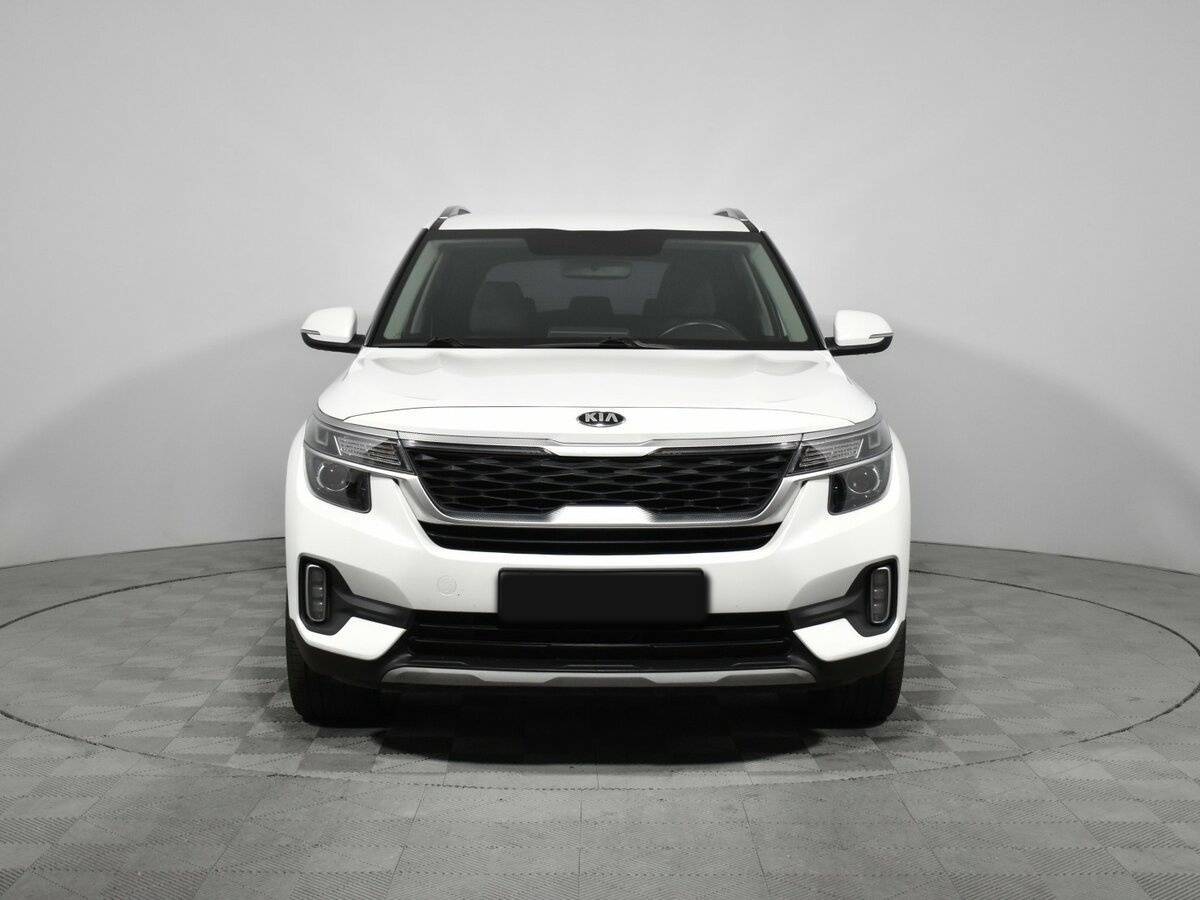 Б/У Киа Сельтос 2021 года. Фото: #1