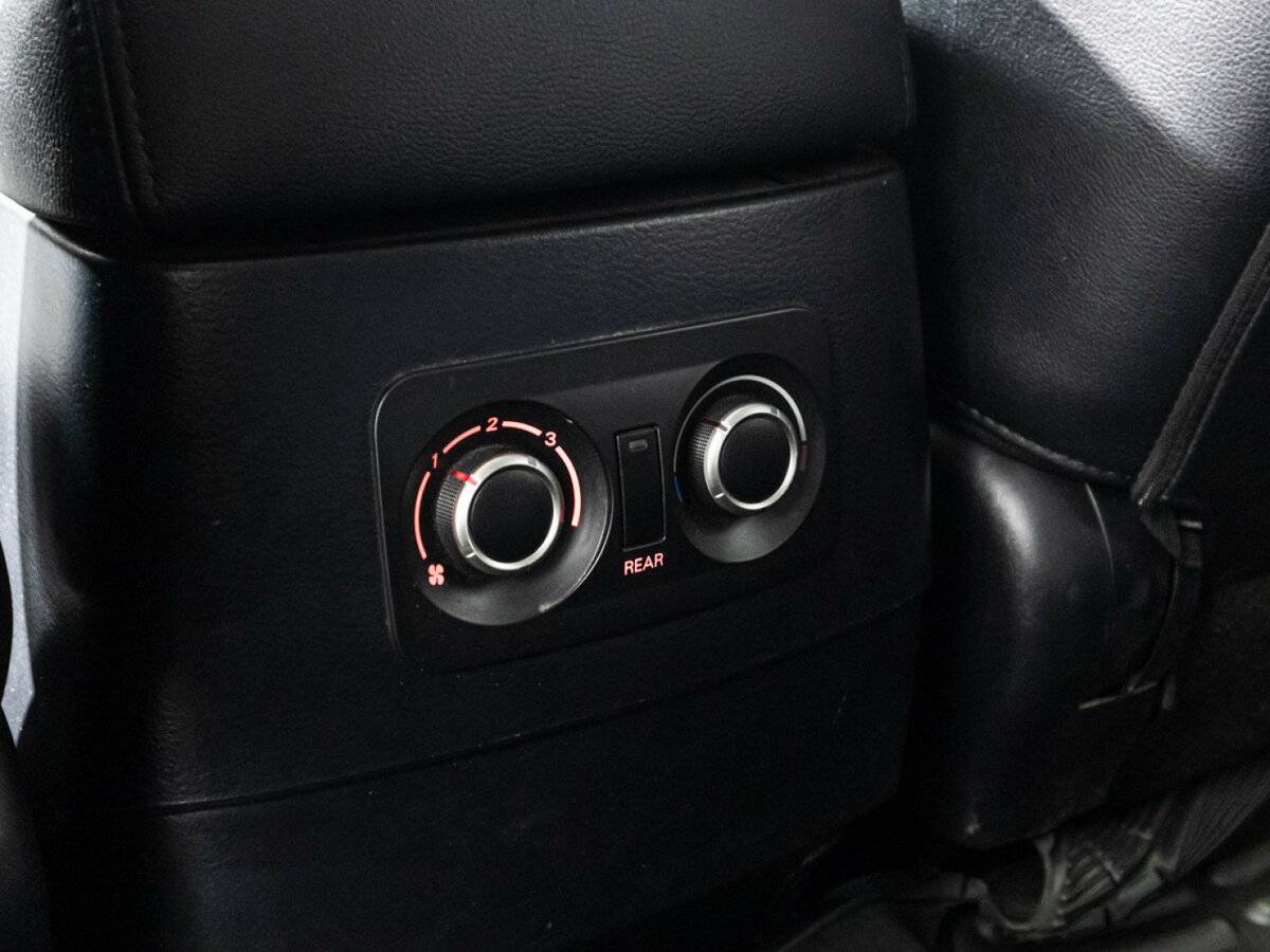 Б/У Митсубиши Паджеро 2007 года. Фото: #16