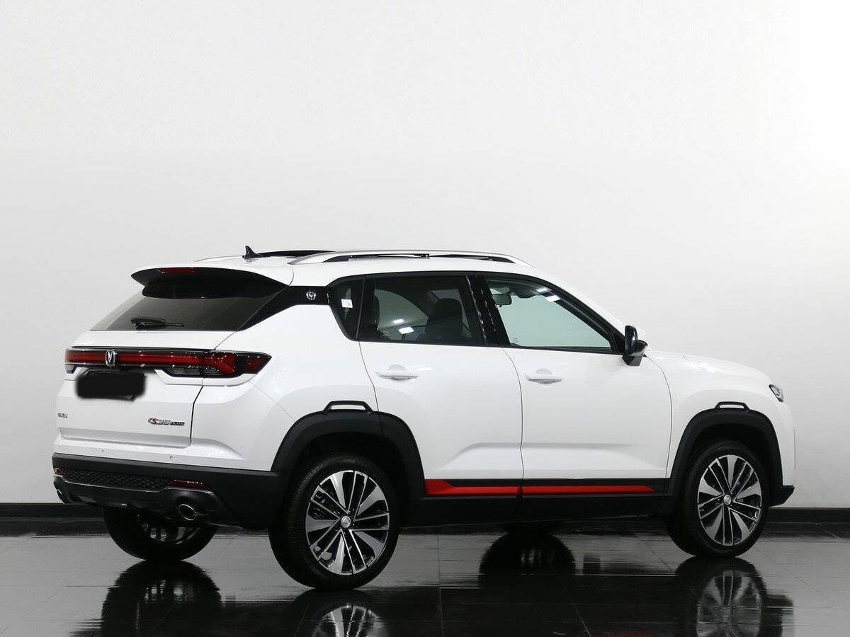 Б/У Чанган CS35 Plus 2024 года. Фото: #1