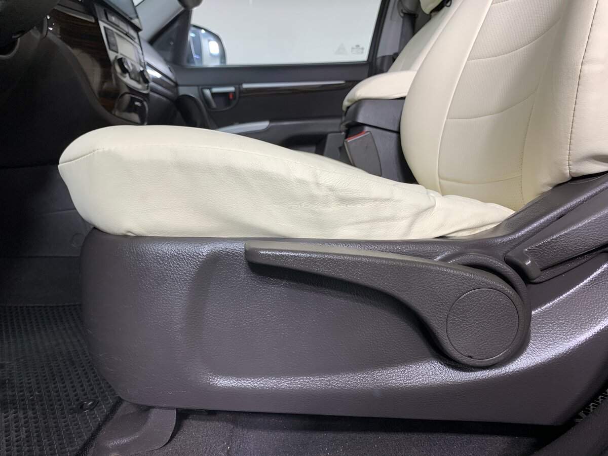 Б/У Хендай Санта Фе 2012 года. Фото: #15