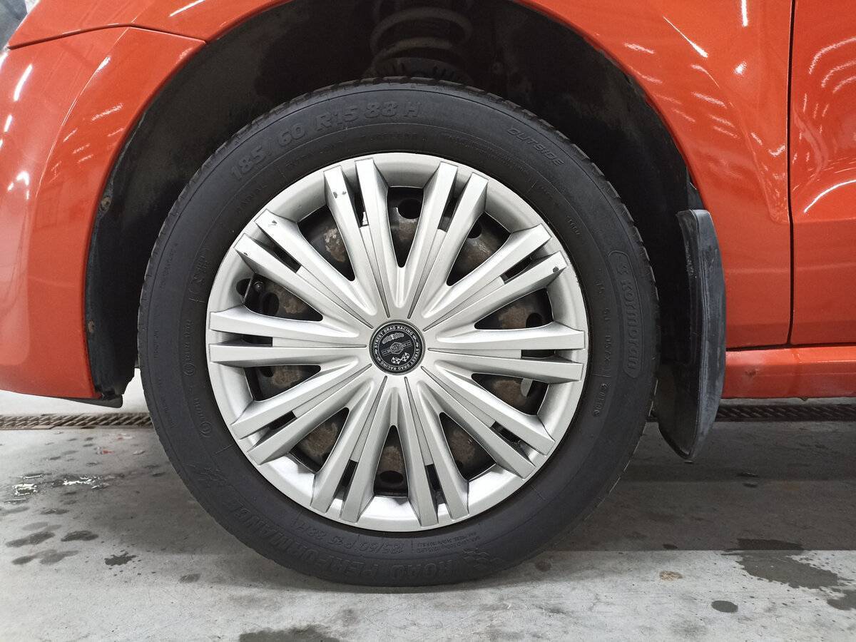 Б/У Фольксваген Поло 2009 года. Фото: #17