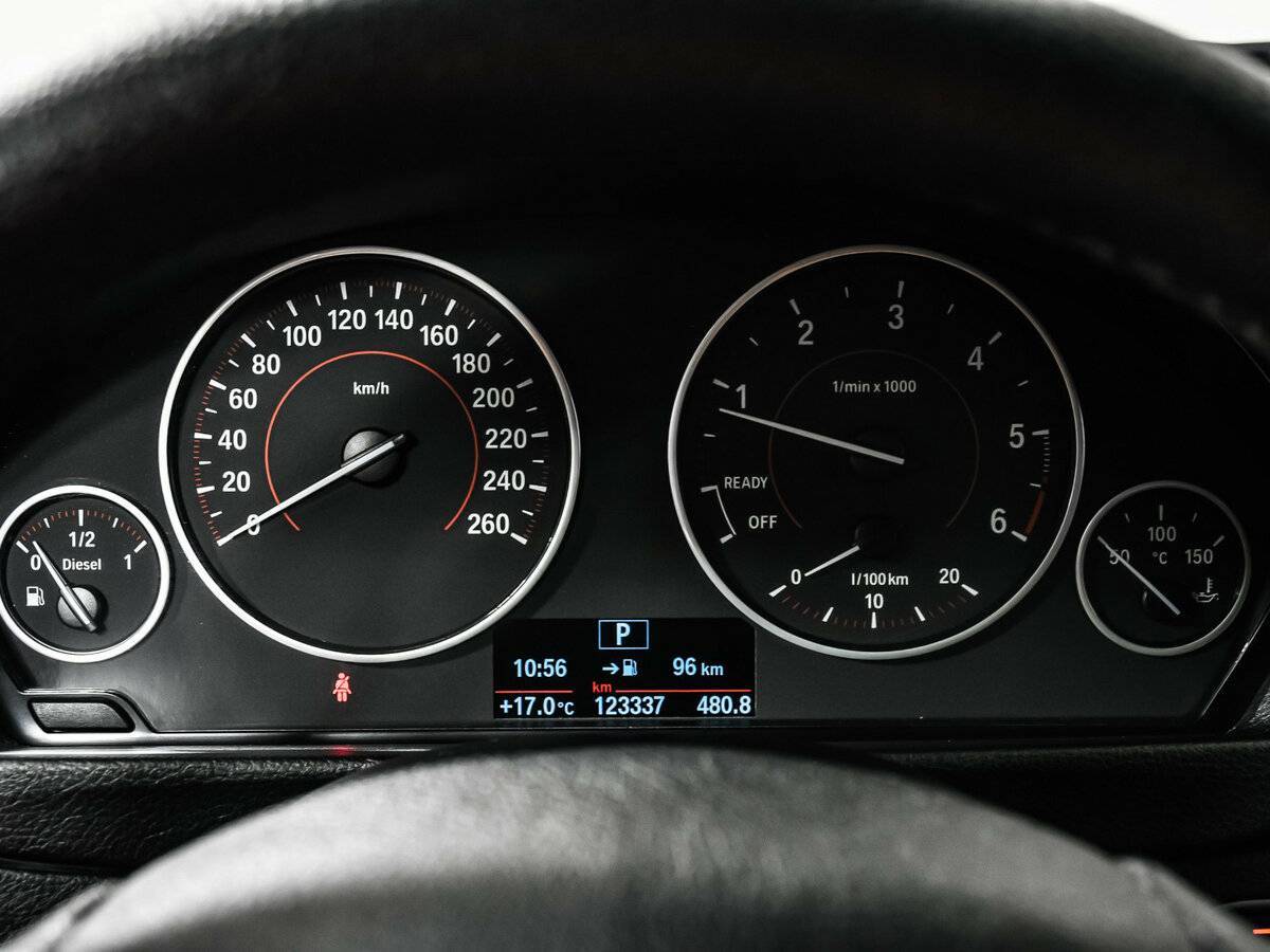 Б/У БМВ 3 серии 2017 года. Фото: #9