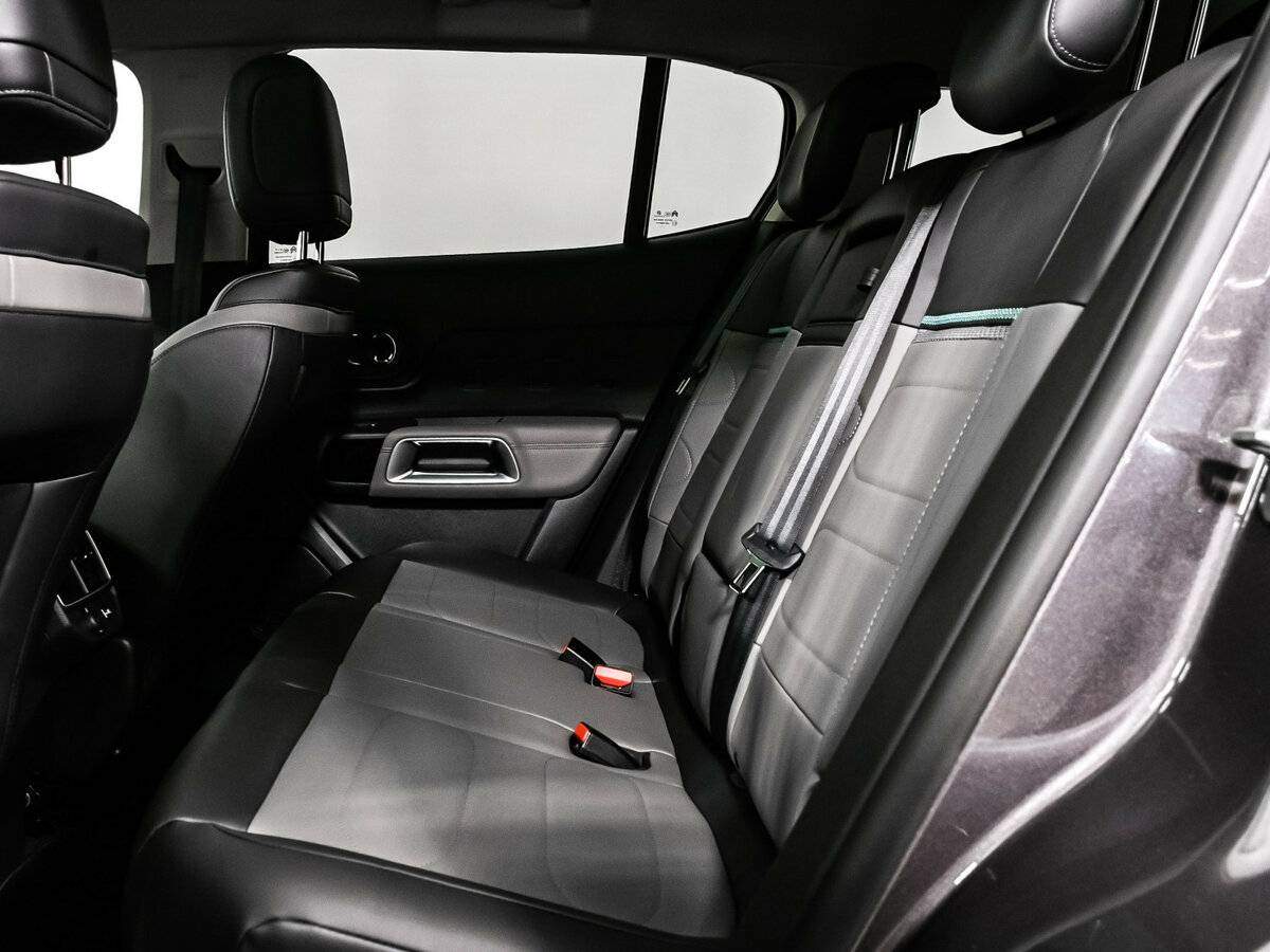 Б/У Ситроен Ц5 Эйркросс 2022 года. Фото: #11