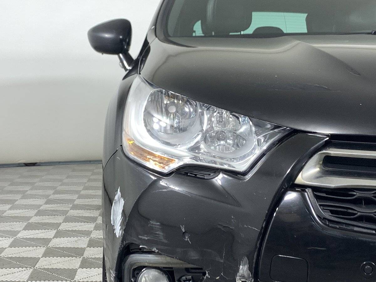 Б/У Ситроен ДС4 2013 года. Фото: #9