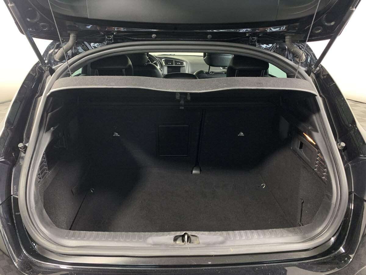 Б/У Ситроен ДС4 2013 года. Фото: #19