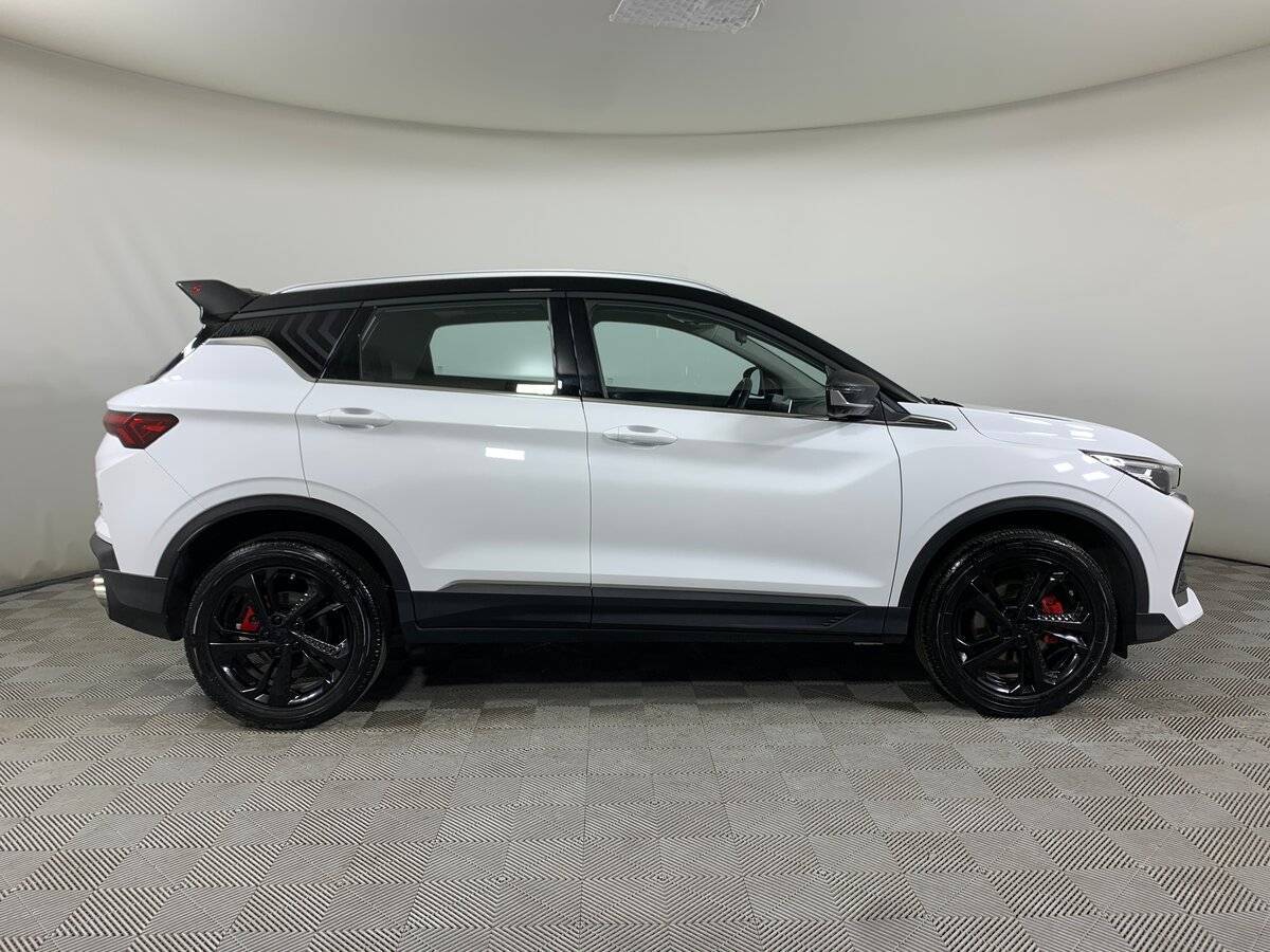 Б/У Джили Binyue Cool 2023 года. Фото: #3