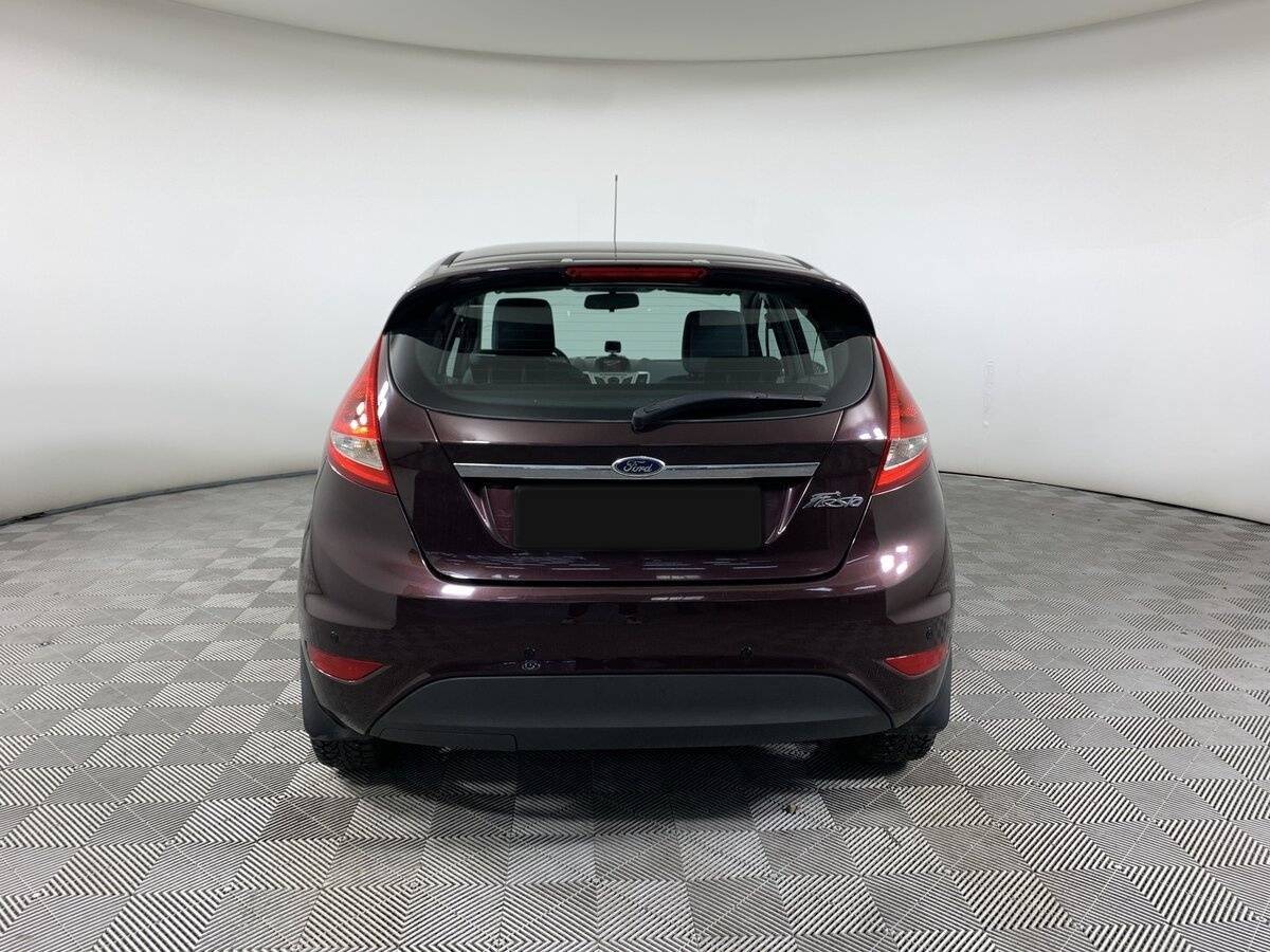 Б/У Форд Фиеста 2011 года. Фото: #5