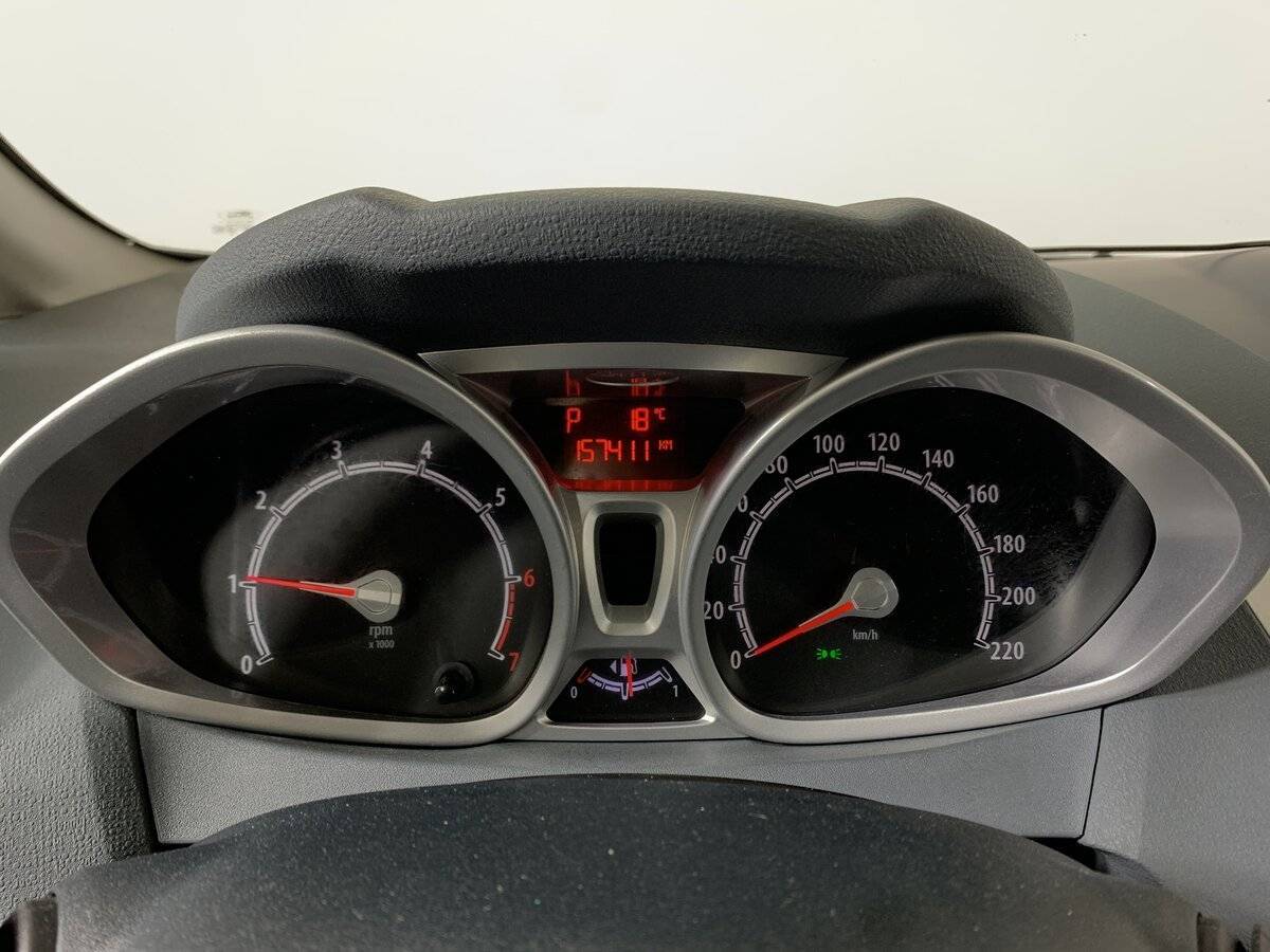 Б/У Форд Фиеста 2011 года. Фото: #14