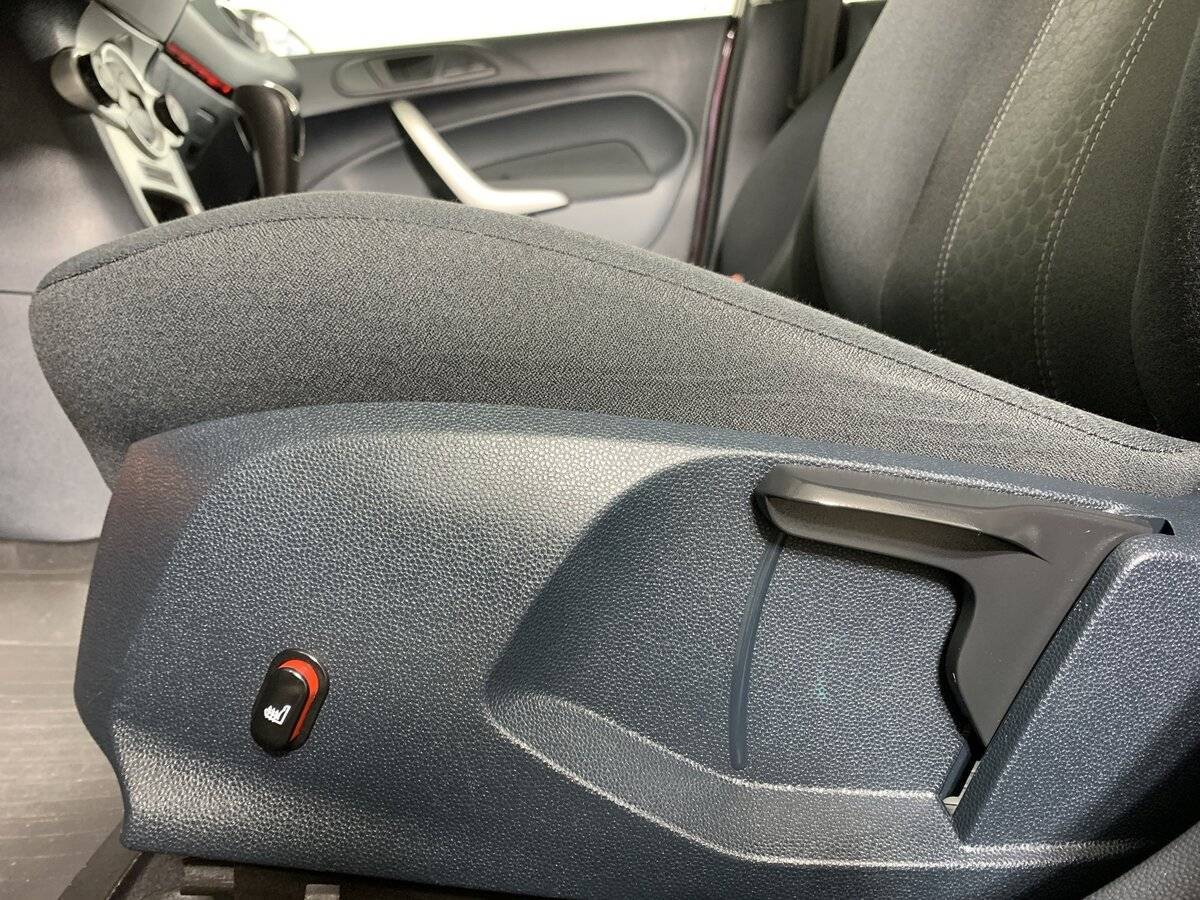 Б/У Форд Фиеста 2011 года. Фото: #16