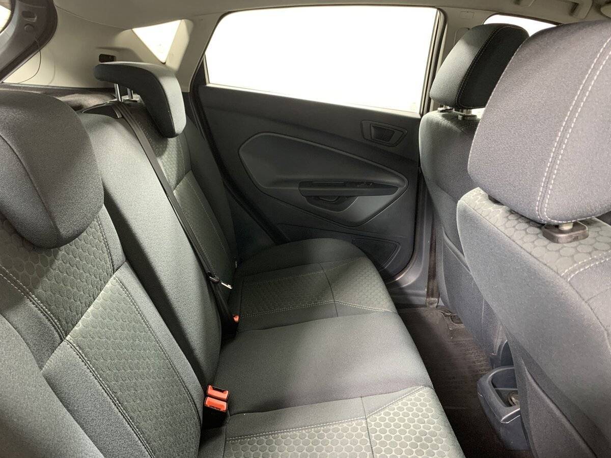 Б/У Форд Фиеста 2011 года. Фото: #17