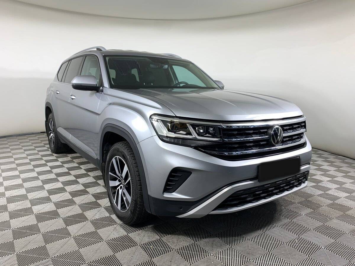 Б/У Фольксваген Терамонт 2021 года. Фото: #2