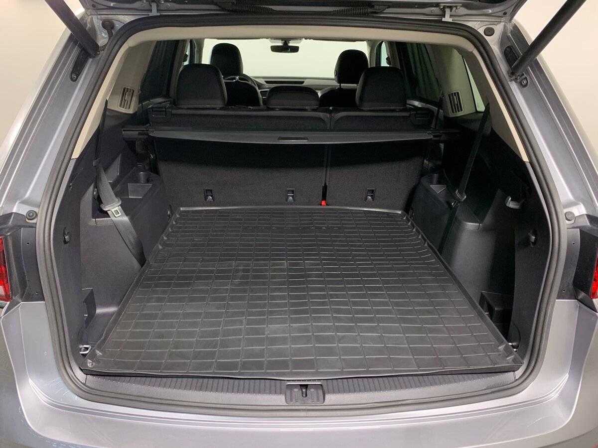 Б/У Фольксваген Терамонт 2021 года. Фото: #20