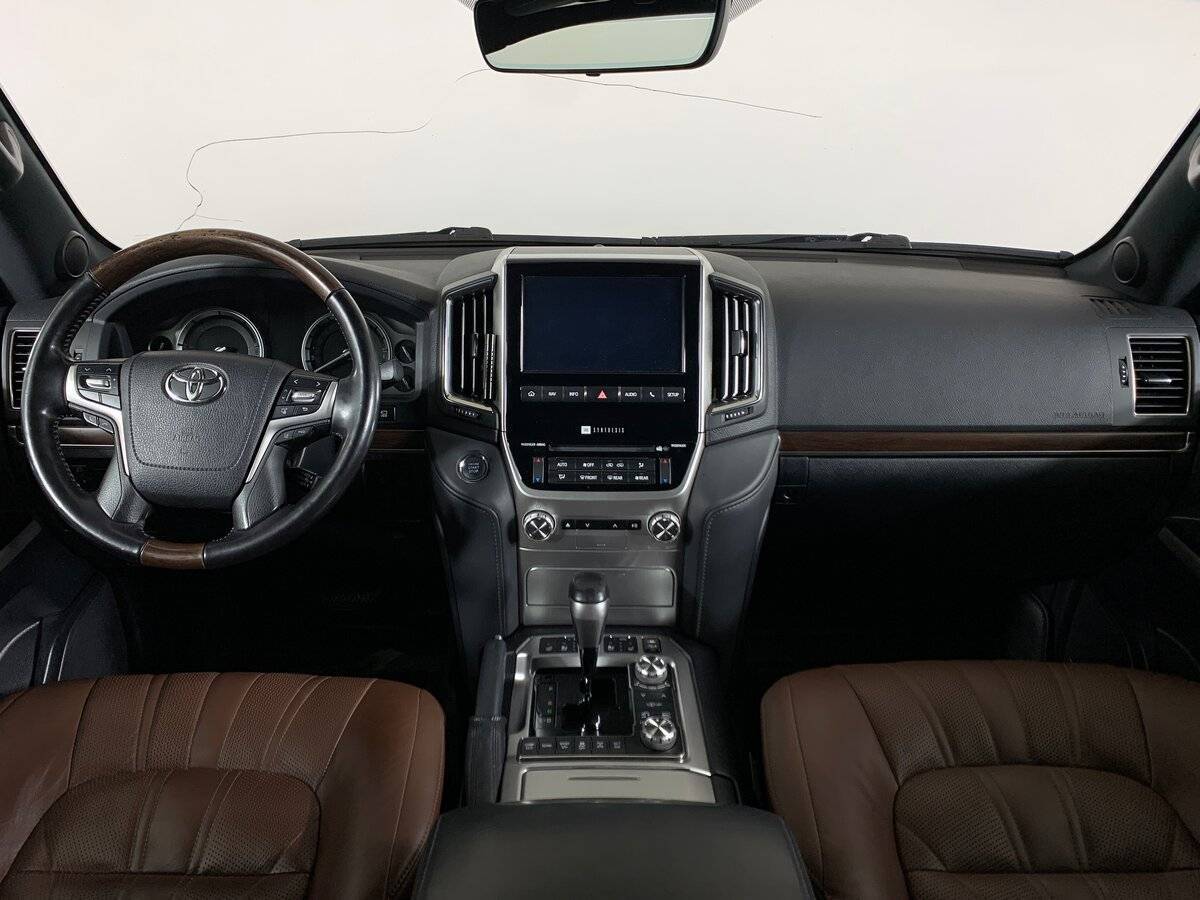 Б/У Тойота Лэнд Крузер 2020 года. Фото: #12