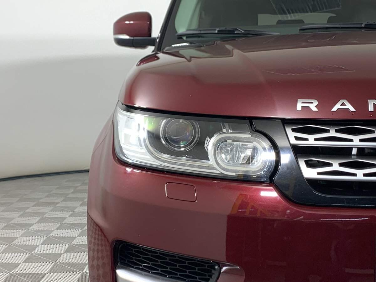 Б/У Лэнд Ровер Рэнж Ровер Спорт 2016 года. Фото: #9