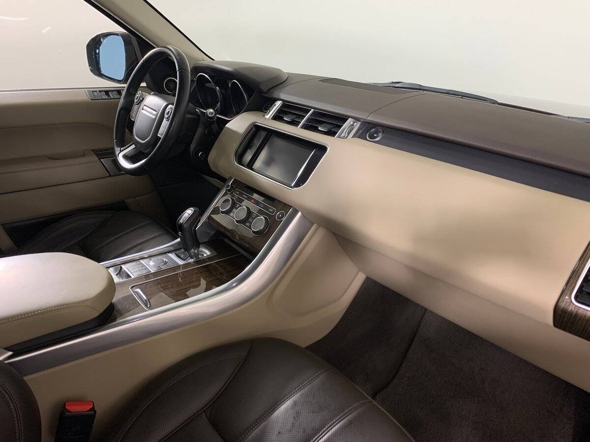 Б/У Лэнд Ровер Рэнж Ровер Спорт 2016 года. Фото: #13