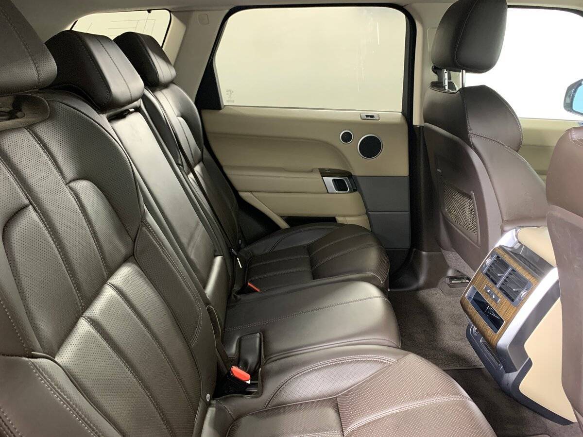 Б/У Лэнд Ровер Рэнж Ровер Спорт 2016 года. Фото: #17