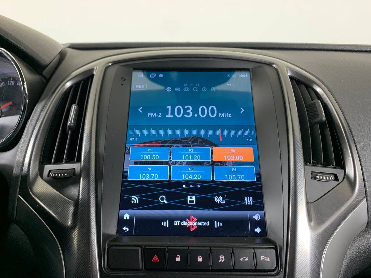 Б/У Опель Астра 2011 года. Фото: #14