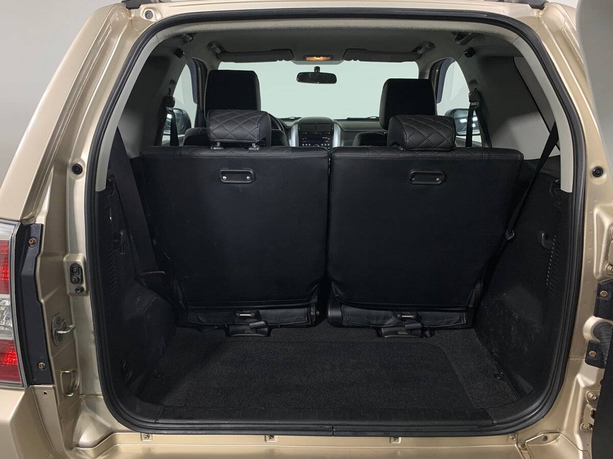 Б/У Сузуки Гранд Витара 2010 года. Фото: #17