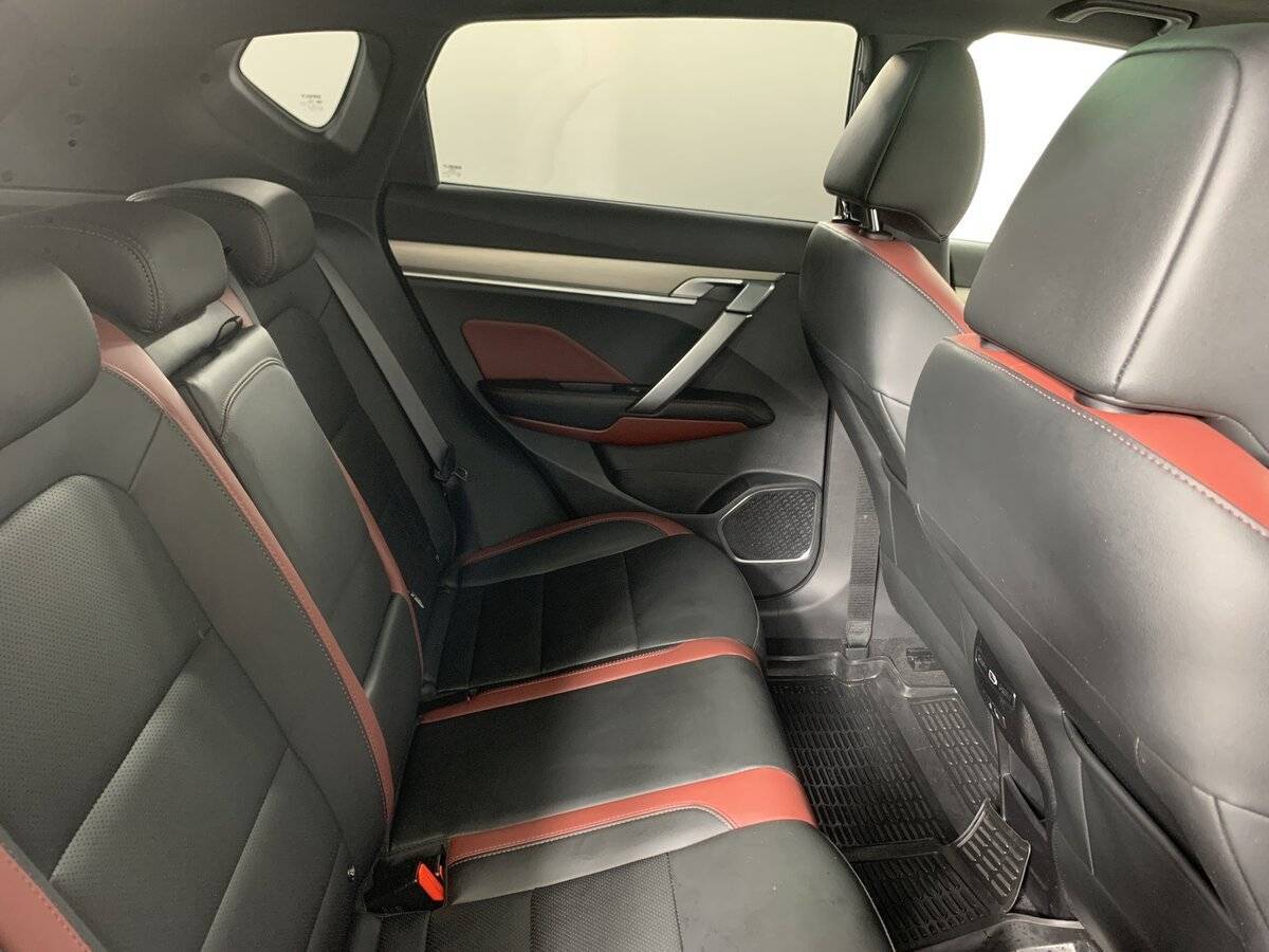 Б/У Джили Кулрэй 2022 года. Фото: #16