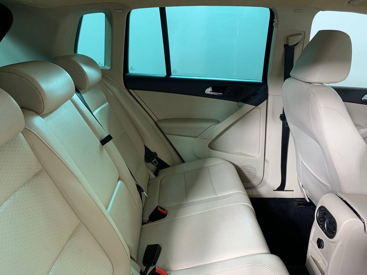 Б/У Фольксваген Тигуан 2010 года. Фото: #16