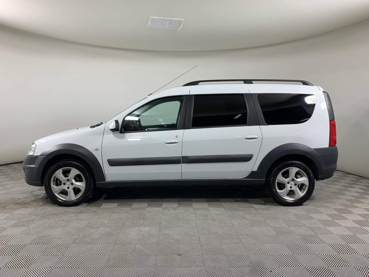 Б/У Лада (ВАЗ) Ларгус 2018 года. Фото: #7