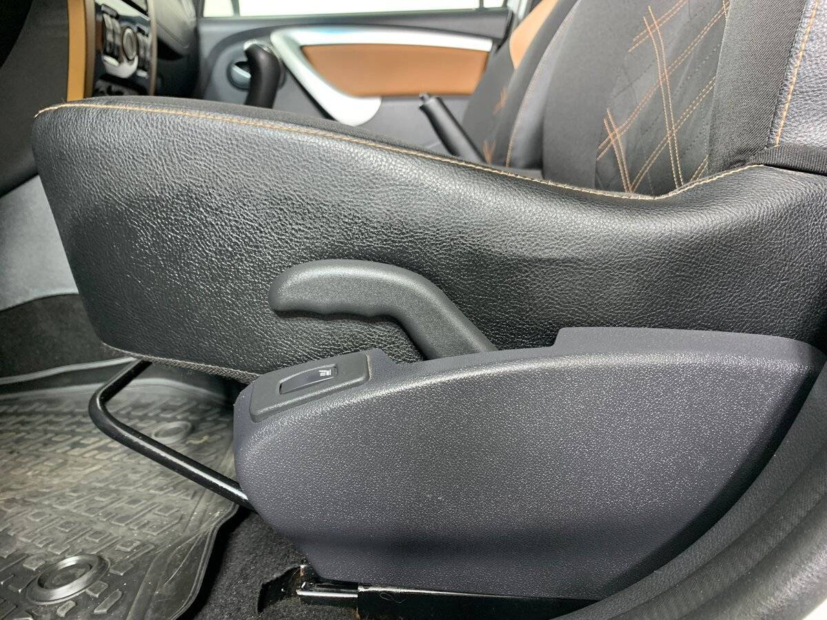 Б/У Лада (ВАЗ) Ларгус 2018 года. Фото: #15