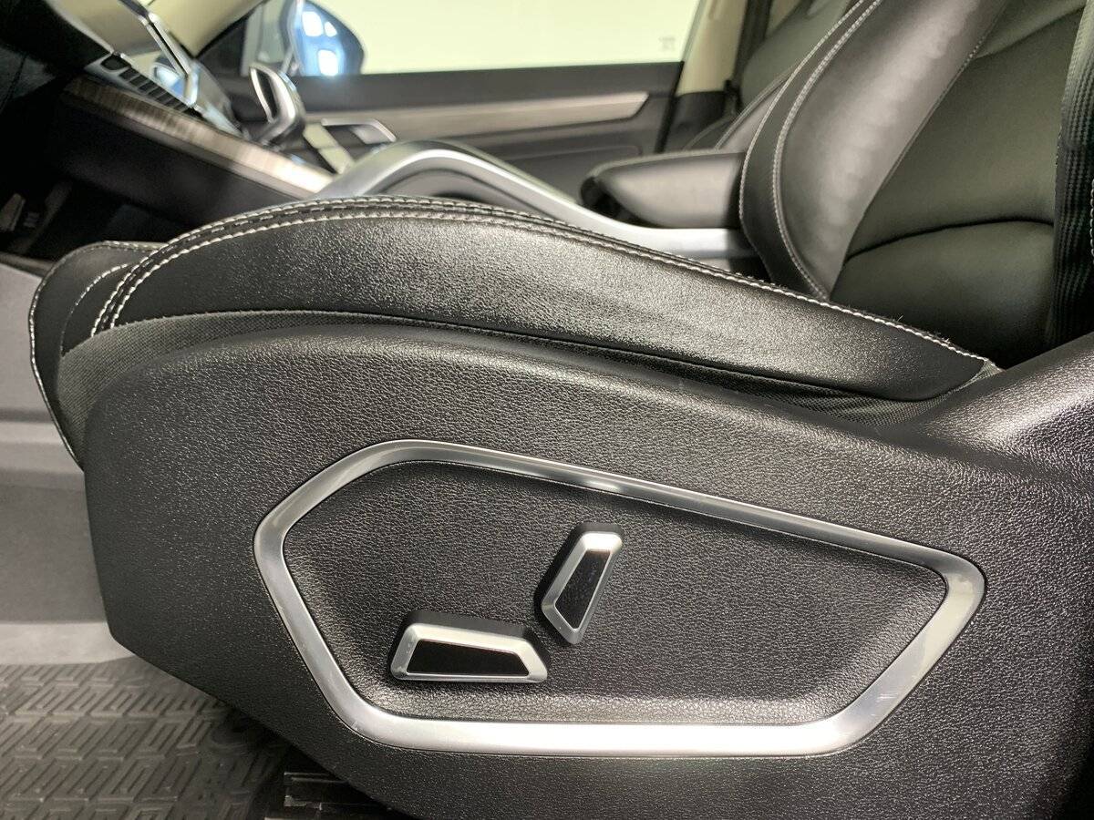 Б/У Джили Атлас Про 2022 года. Фото: #15