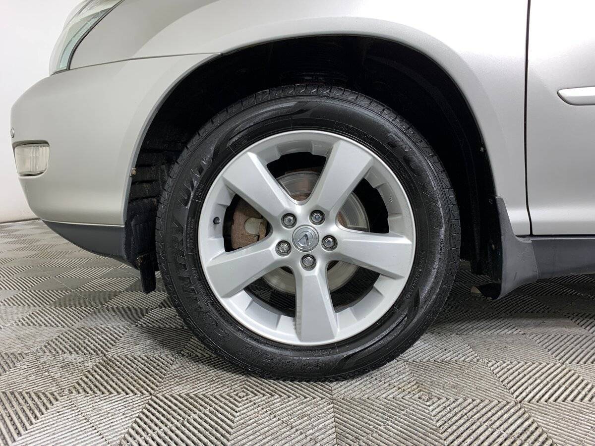 Б/У Лексус Р-Икс 2005 года. Фото: #8