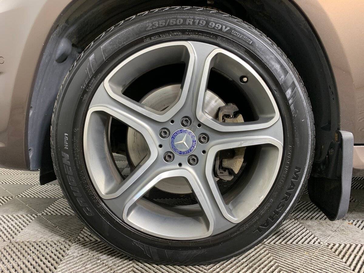 Б/У Мерседес-Бенц ГЛК-Класс 2014 года. Фото: #8