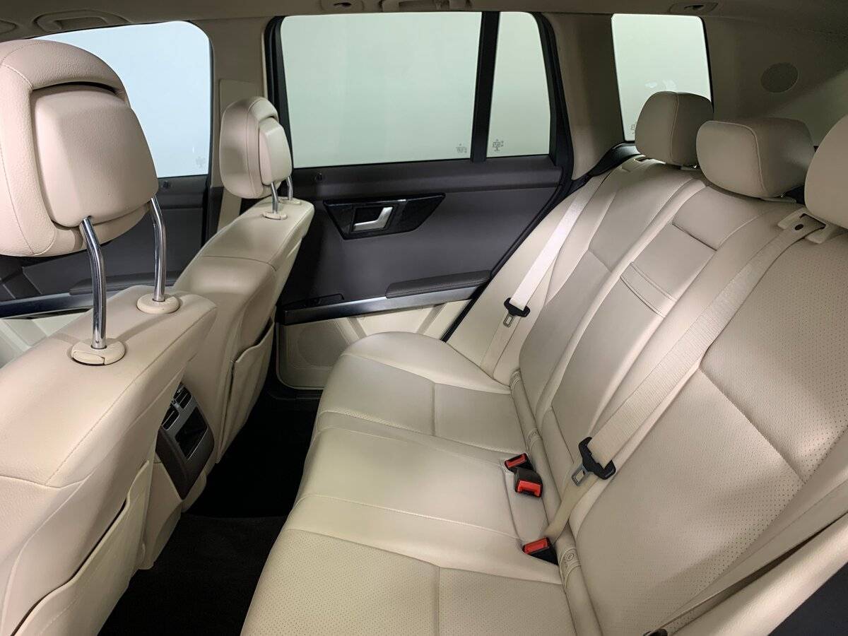 Б/У Мерседес-Бенц ГЛК-Класс 2014 года. Фото: #17